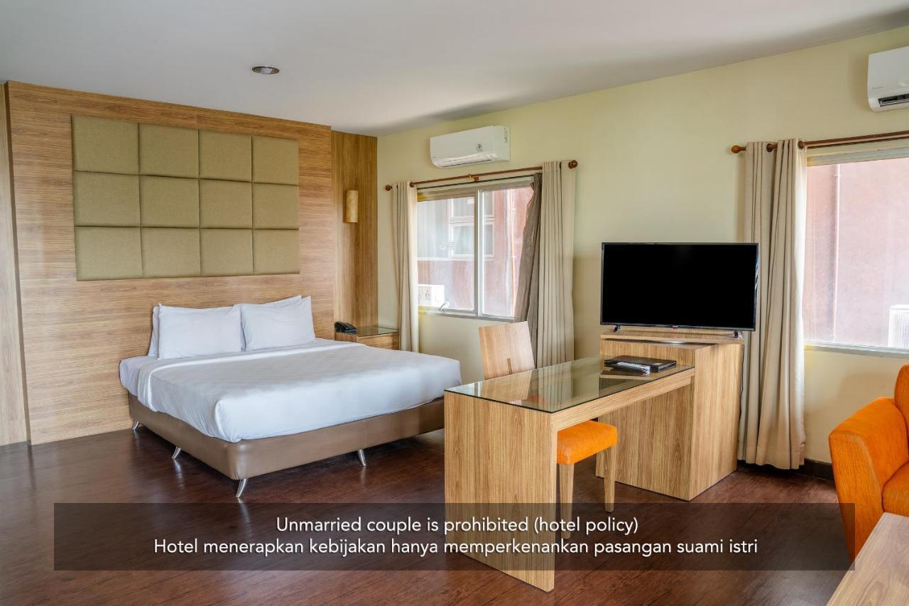 Hotel Alia Cikini Джакарта Экстерьер фото